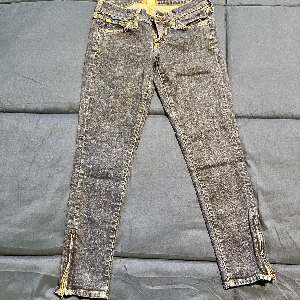 Lucky Brand Cropped Jeans